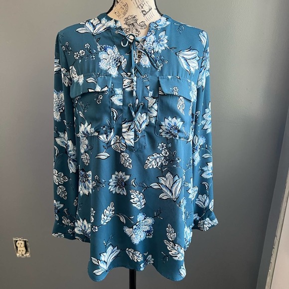 A.n.a light blue white and black floral long sleeve blouse w/ lace up tie Detail - Picture 1 of 9